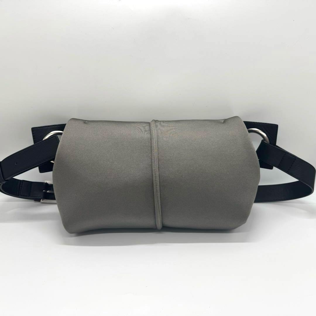 ショルダーバッグ グレー