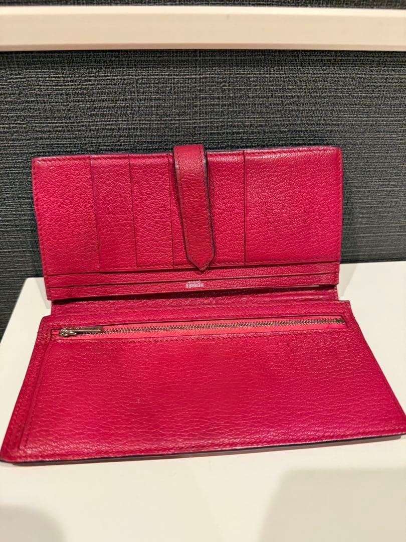 【正規品】HERMES ピンク レザー 長財布 箱付き