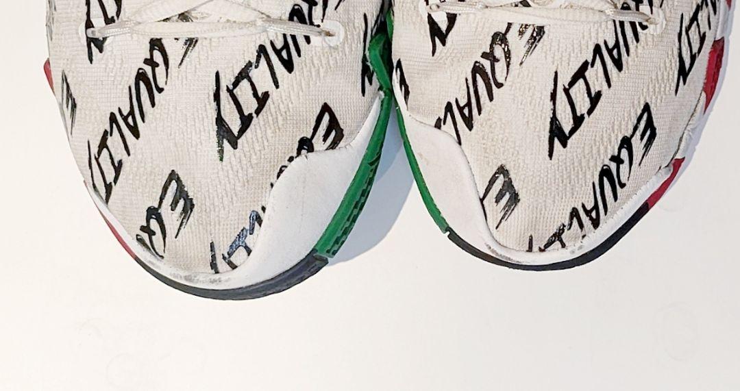 靴 NIKE KYRIE4 BHM Black History Month
