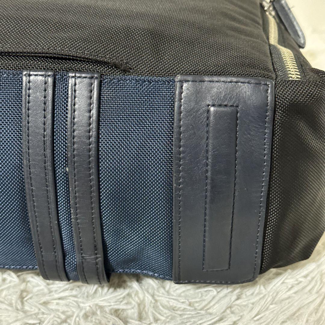 美品✨TUMI トゥミ　JARVIS 68414DNYE トートバッグ　ブラック