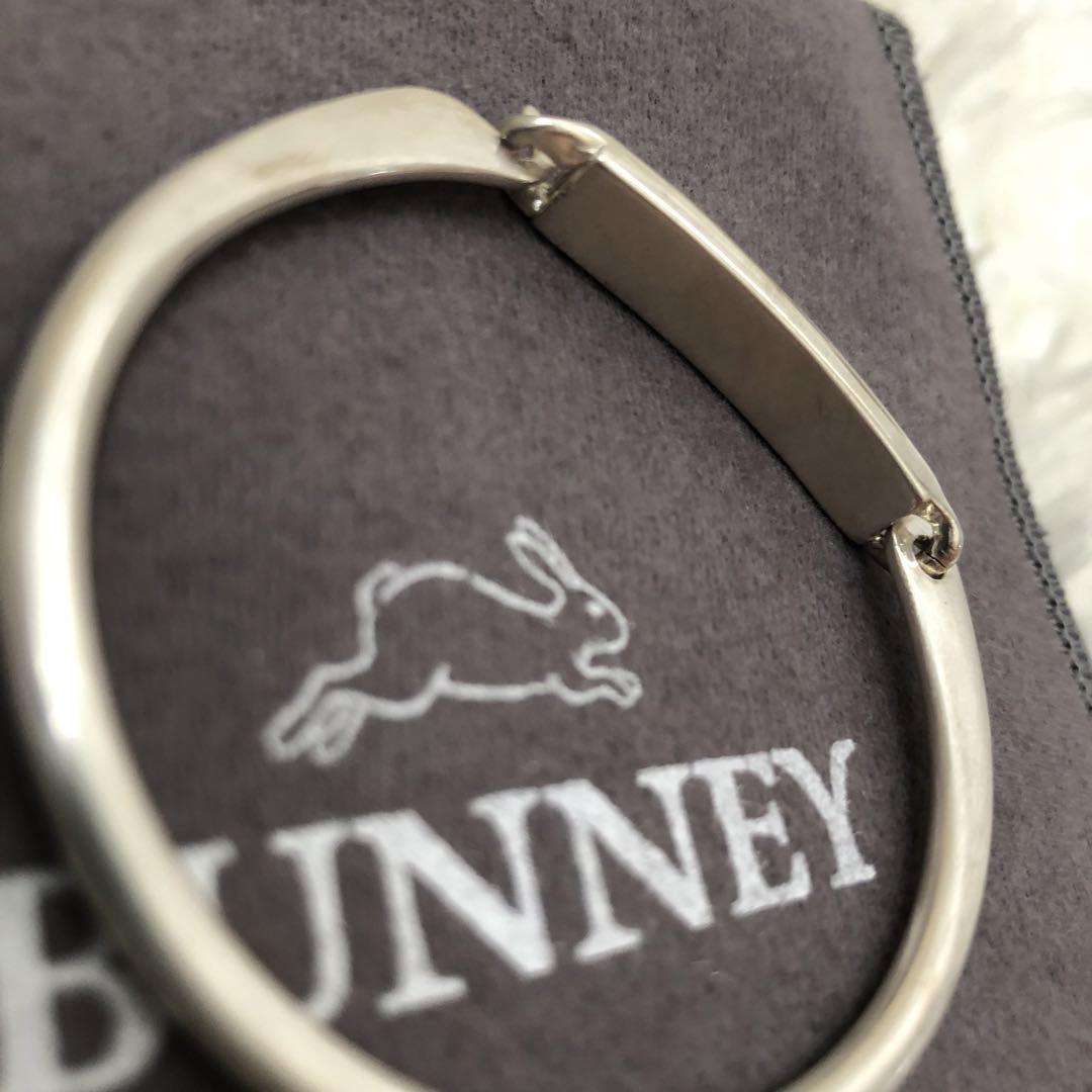 BUNNEY バニー シルバー バングル ブレスレット BUNNEY バニー シルバー バングル ブレスレット - メルカリ