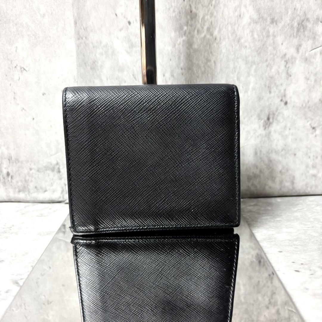 極美品✨PRADA 二つ折り財布 三角プレート ID搭載 サフィアーノ 黒