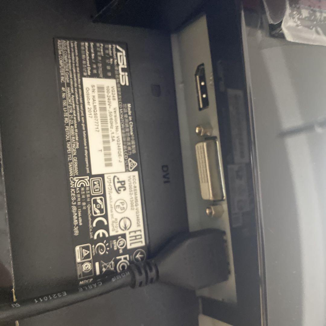 ASUS VG248QE-J 144hzゲーミングモニター