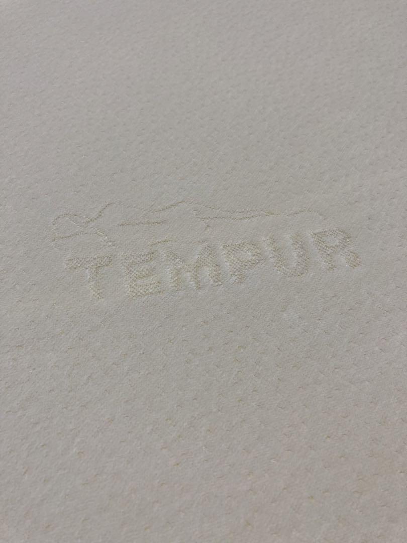 TEMPUR【テンピュール】　マットレス、トッパー