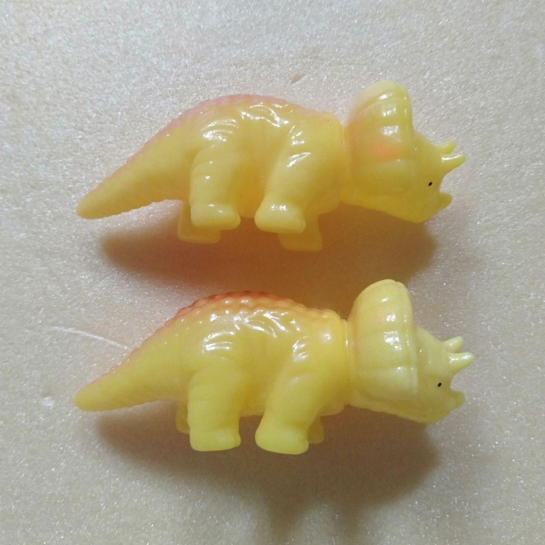 フィギュア
