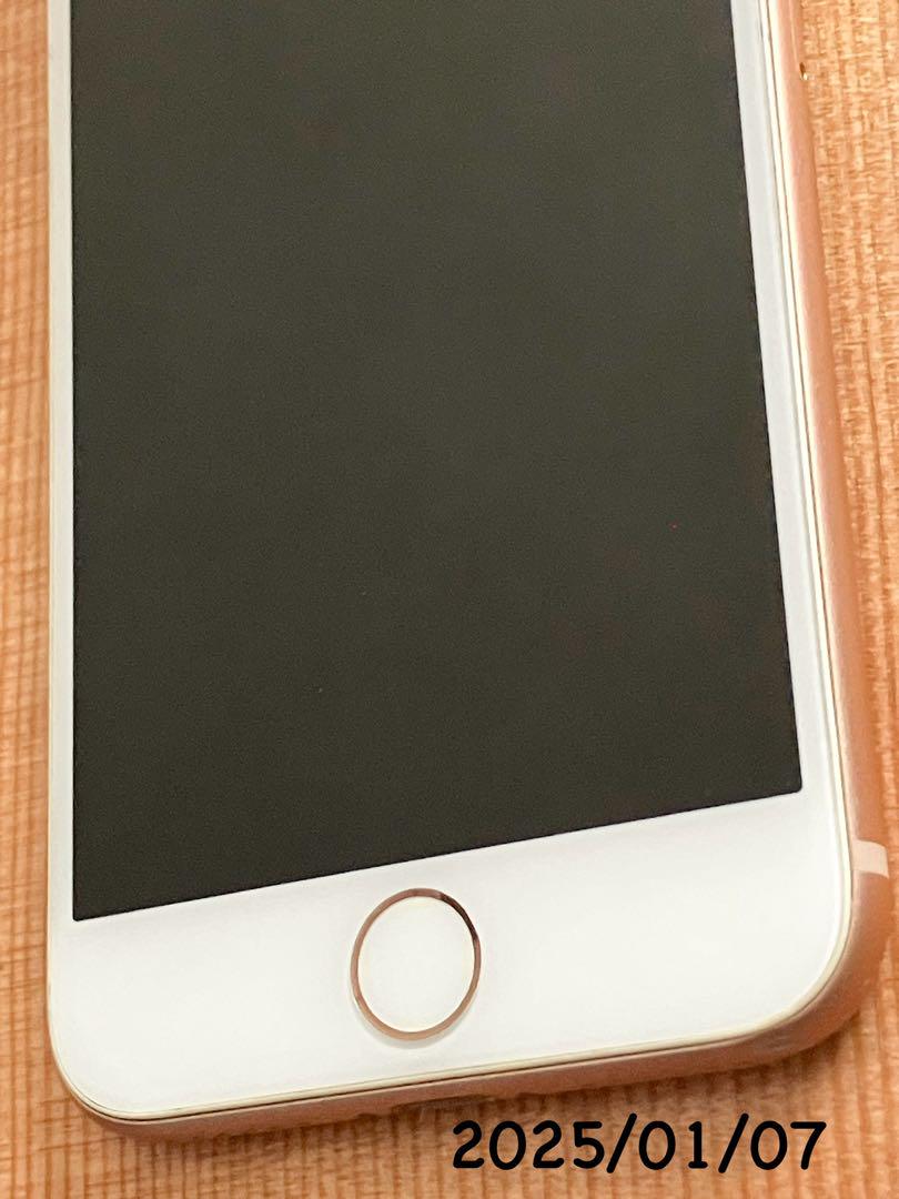 iPhone 8 ゴールド 64 GB SIMフリー　　　　【バッテリー切れ】