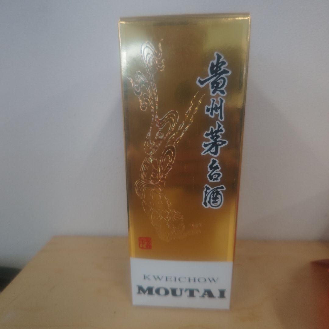 Kweichow Moutai 白酒 500ml 53% 箱入り