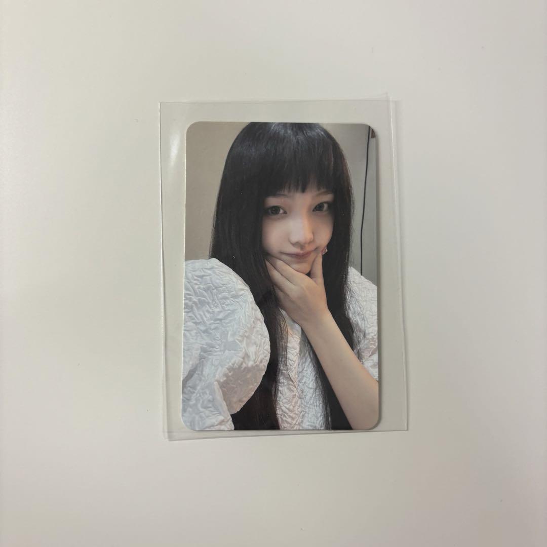 illit イロハ トレカ 『super real me』 - メルカリ