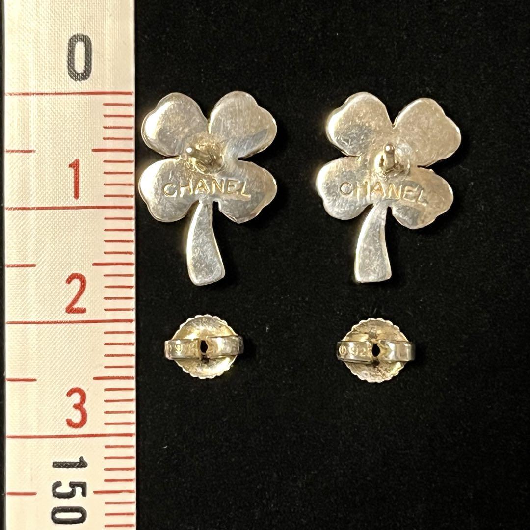 ピアス クローバー