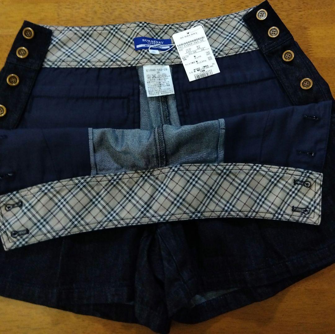 ミナです。バ―バリ―ブルーレ―ベル　ショ−トパンツ新品(36サイズ)