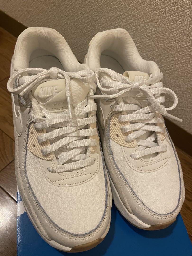 るーさん　NIKEスニーカー
