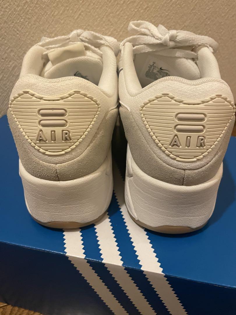 るーさん　NIKEスニーカー
