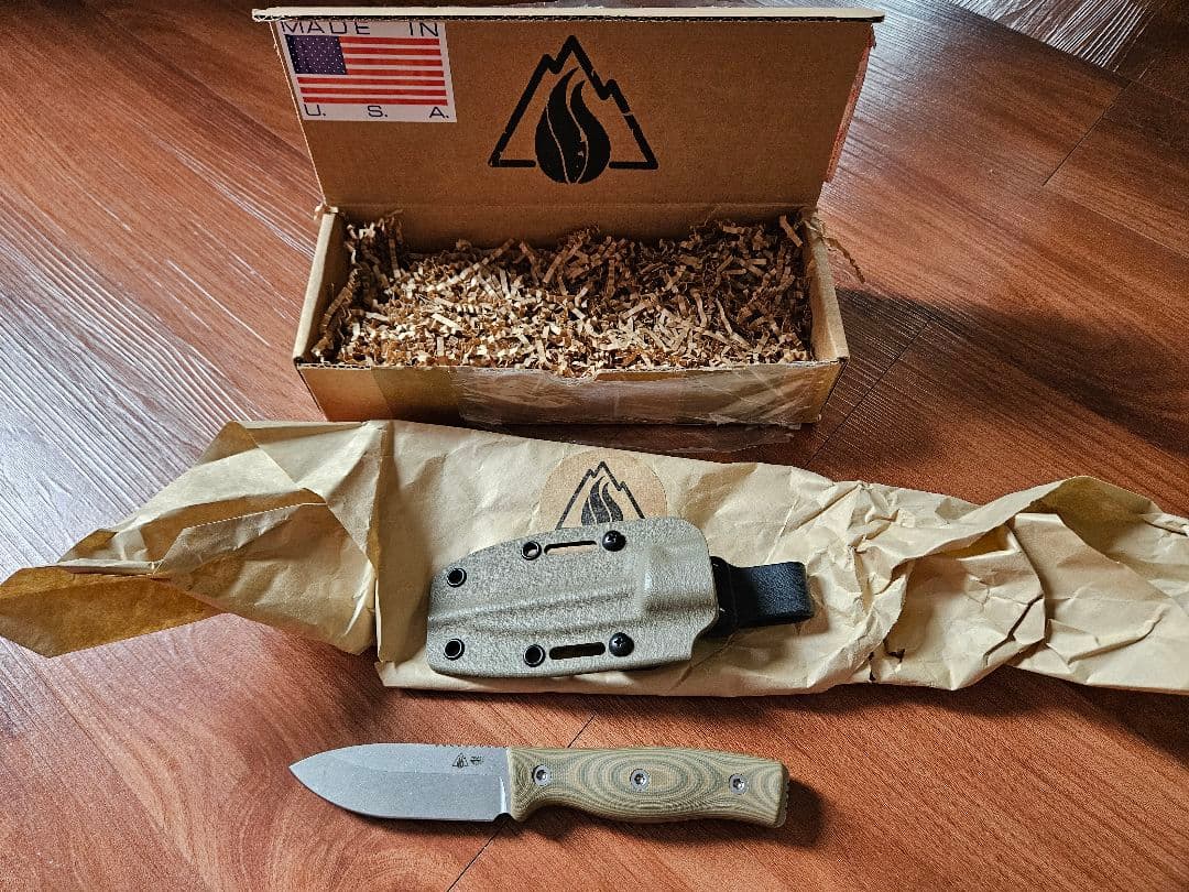 新品　超希少 入手困難　survive! knives GSO3.5　ナイフ