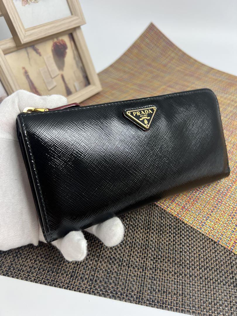 ★クニサン★プロフ必読★ 専用✨✨PRADA プラダ　サフィアーノL字ファスナー
