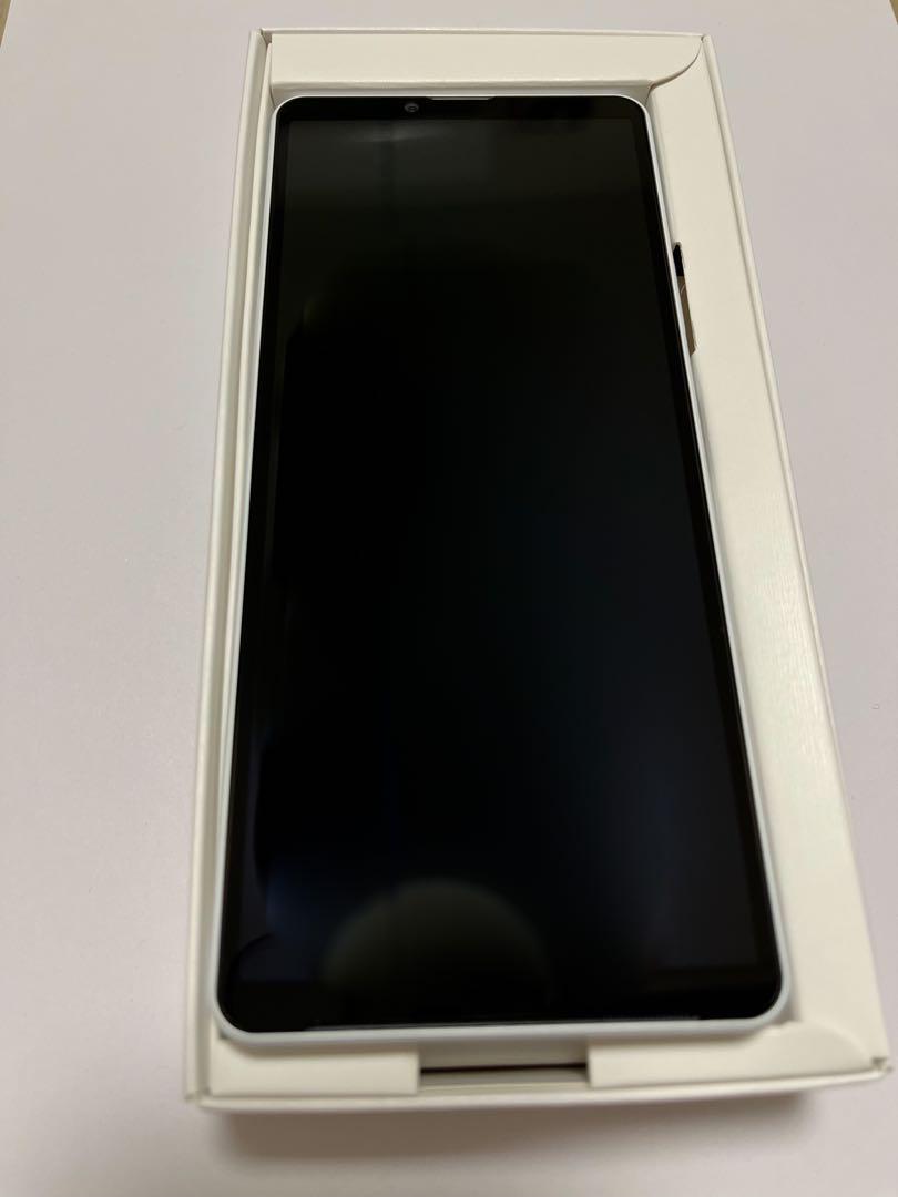 Xperia 10 IV ホワイト 128 GB docomo simフリー Xperia 10 IV ホワイト 128 GB docomo simフリー
