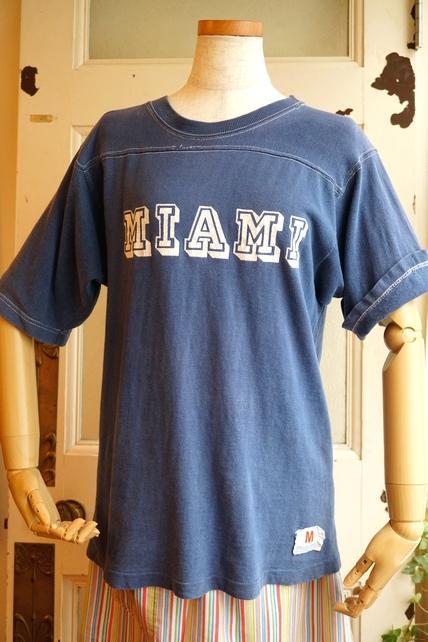 USA製 70s チャンピオン バータグ フットボール Tシャツ USA製 70s チャンピオン バータグ フットボール Tシャツ