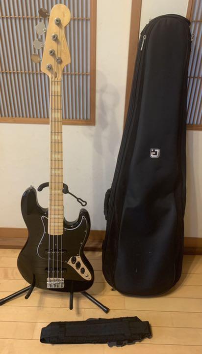 momose MTB2-STD M (NA) エレキベース