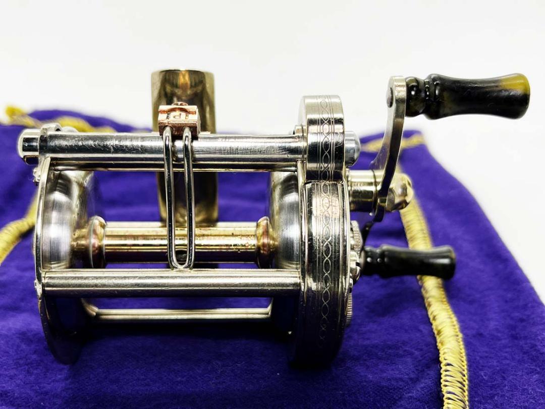 PFLUEGER SUMMIT No.1993 Gold アンティークリール！ Pflueger SUMMIT No. 1993-L Engraved Jeweled Level Wind ABL