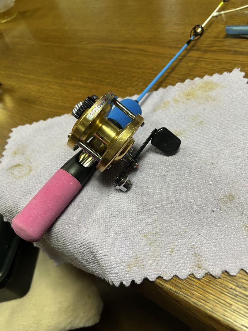 ダイワ　コロネット　金コロ　ゴールド リール 小型 オールド