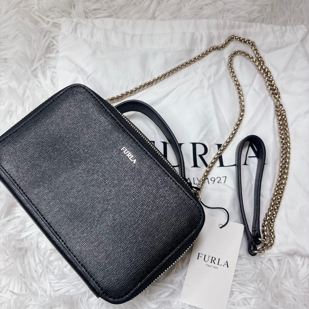 【タグ付き✨美品】フルラ BABYLON ハンドバッグ ショルダーバッグ 黒 【タグ付き✨美品】フルラ BABYLON ハンドバッグ ショルダーバッグ 黒