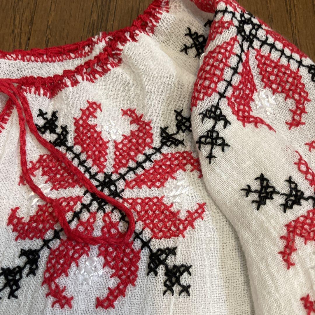 ルーマニア刺繍 フォークダンス ブラウス 衣装 クロスステッチ