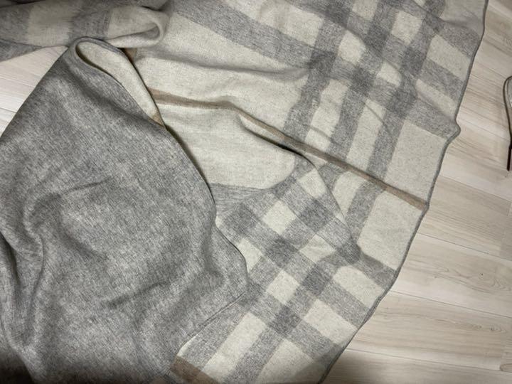 高品質SALE バーバリーリバーシブル ショールカシミヤカシミアマフラーケープ大判 Jlhty-m76117688427 限定セールSALE