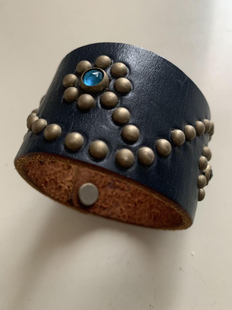 HTC Bracelet レアカラー ダークネイビー フラワー キムタク
