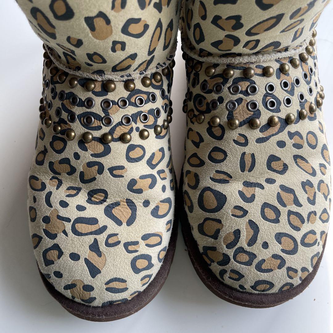 オンラインショップ ジミーチュウ×アグ ugg choo jimmy スタッズ 比較検索 UGG & CHOO スタッズ ムートンブーツ JIMMY ブーツ