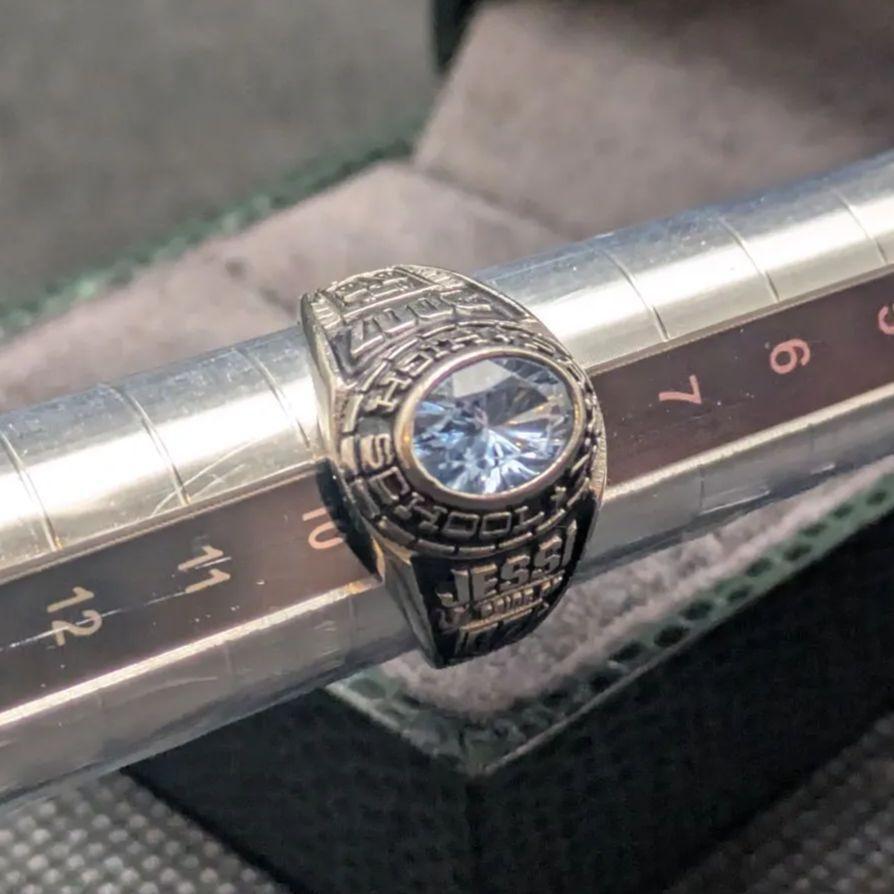 ジャスティン社 JOSTENS LTM カレッジリング 9号 2007年