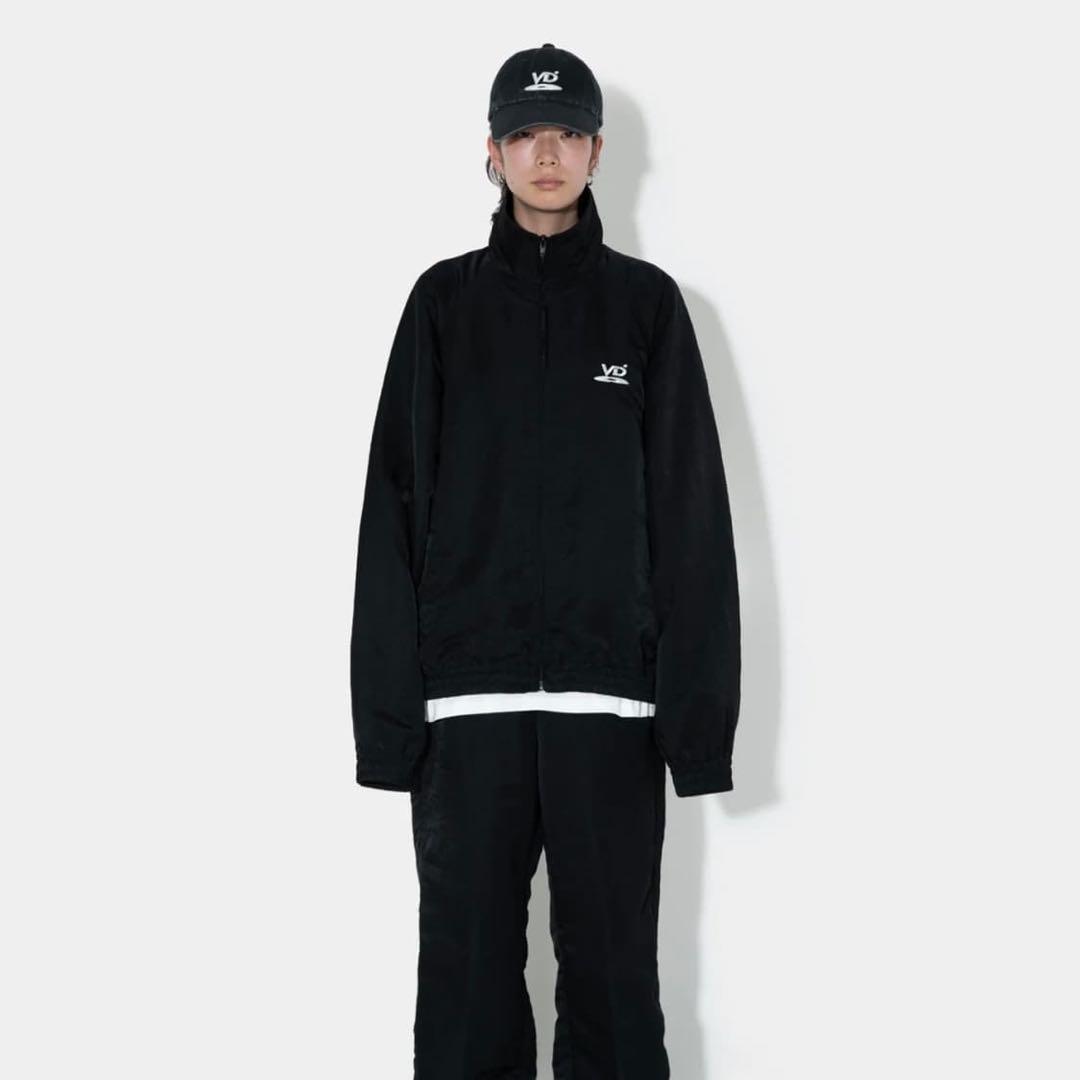 ジャケット・アウター vujade nylon track jacket