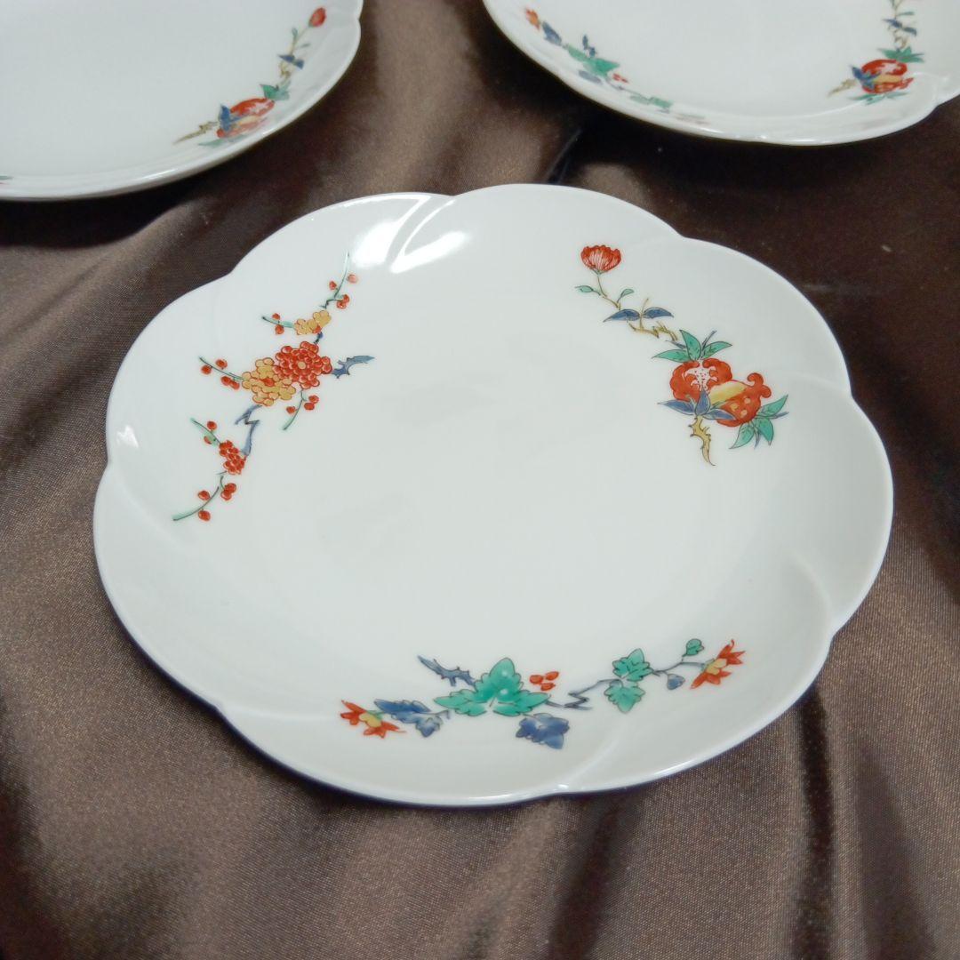 【未使用】十四代柿右衛門　銘々皿　花実文　５枚セット　花形　桐共箱付き