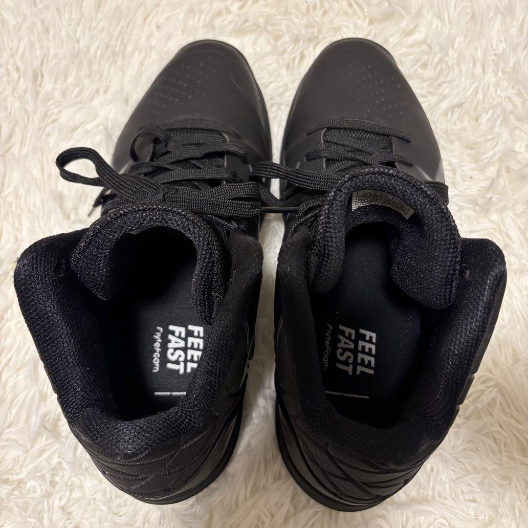 【美品】ASICS バスケットGELTRIFORCE 3 1061A004 黒