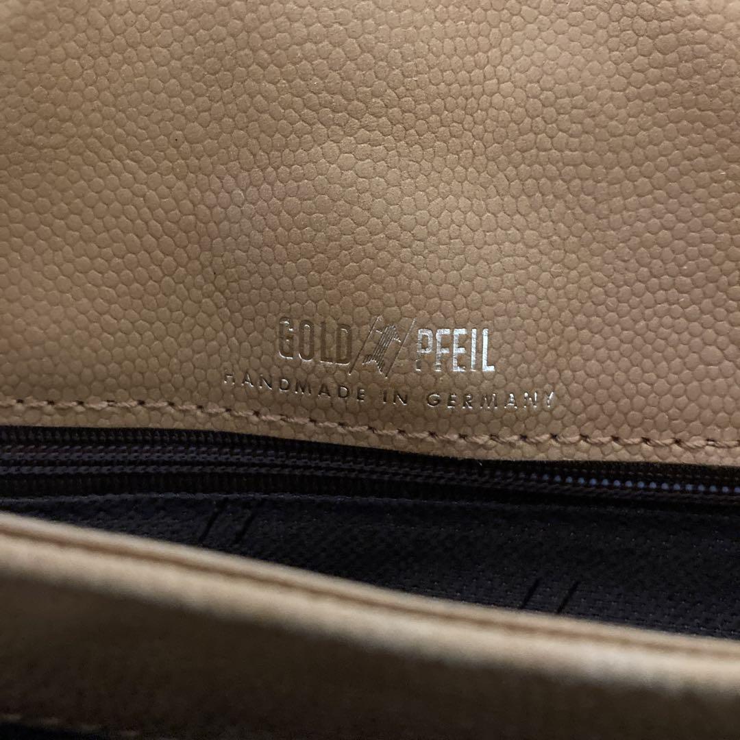 GOLD PFEIL