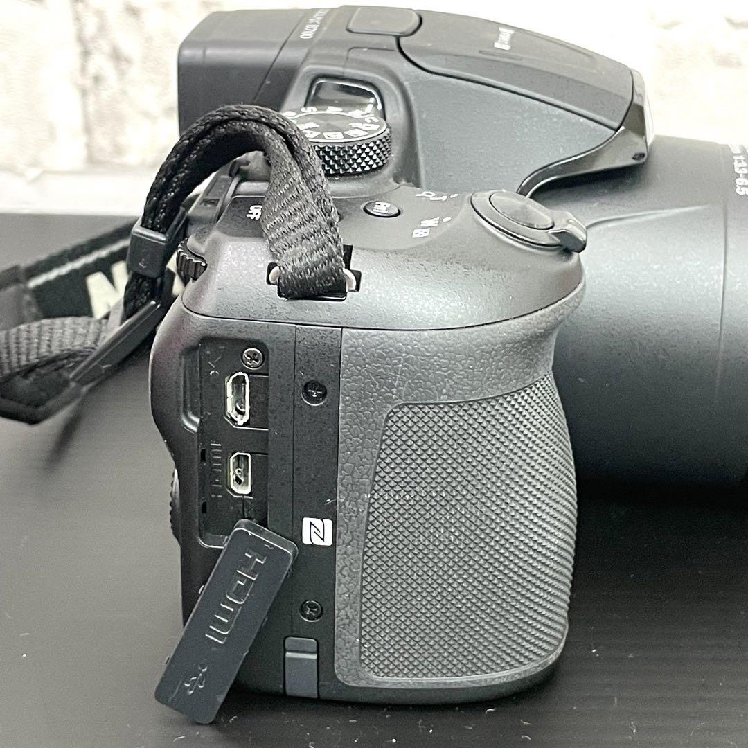 美品　Nikon COOLPIX B700 デジタルカメラ 60倍ズーム