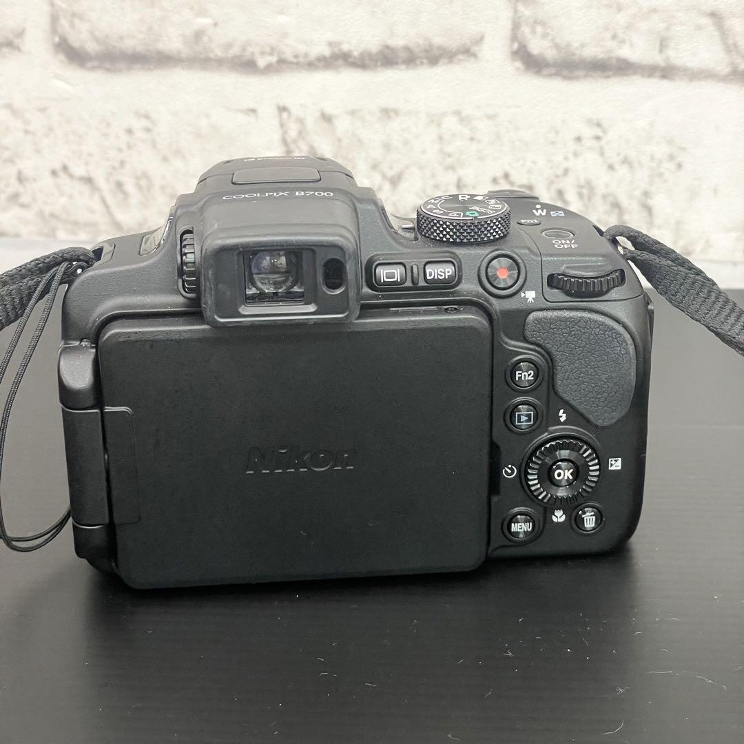 美品　Nikon COOLPIX B700 デジタルカメラ 60倍ズーム