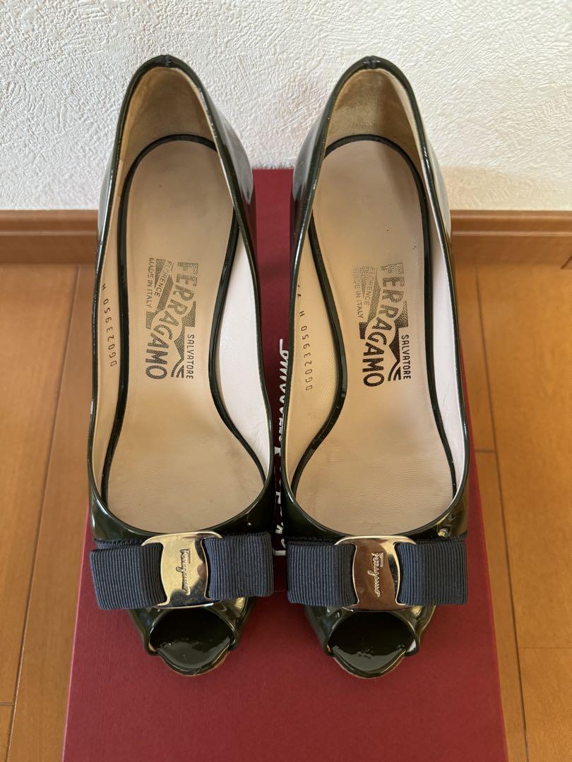 Salvatore Ferragamo Ribes 70 5