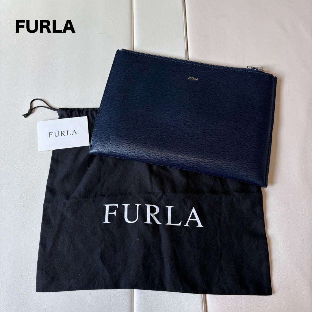 FURLA ネイビー クラッチバッグ A4対応 ipadケース フルラ