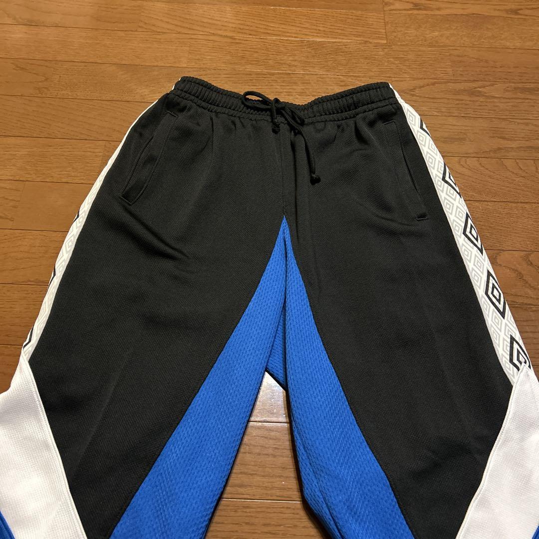 90s UMBRO トラックパンツ Lサイズ モノグラムロゴ