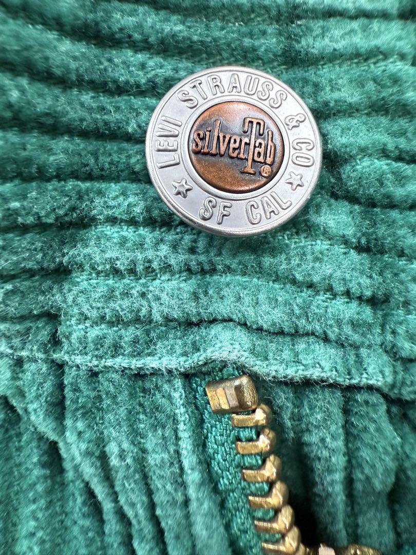 リーバイス　Levi’s コーデュロイパンツ　シルバータブ