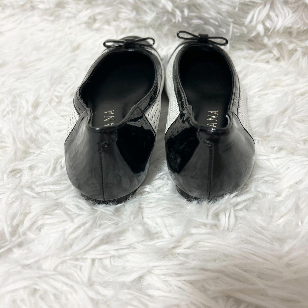 【美品】DIANA ダイアナ　フラットシューズ　23.0㎝2E レザー　ブラック 極美品 ダイアナ フラットシューズ レザー 23cm ベージュ系