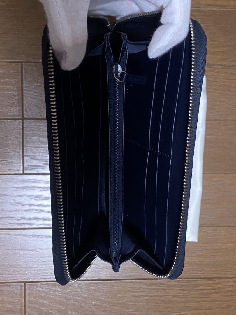 ラウンドファスナー長財布 ネイビー