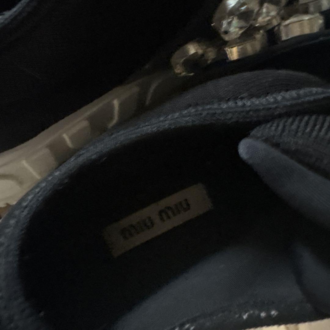 ブラック ラインストーン スニーカー　miumiu
