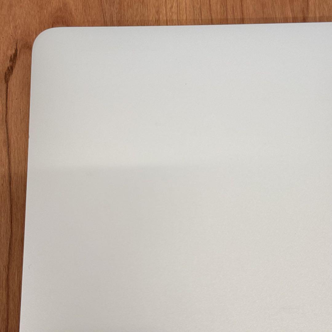 MacBook