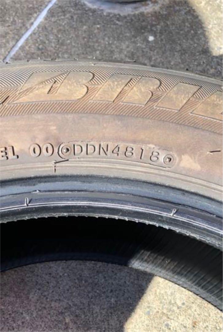 ホイール✫ 売切り値下げ‼️BRIGESTONE 225 55R18 1UrBL-m76173452781 ラジアルタイヤ4本セット ⓱サイズ