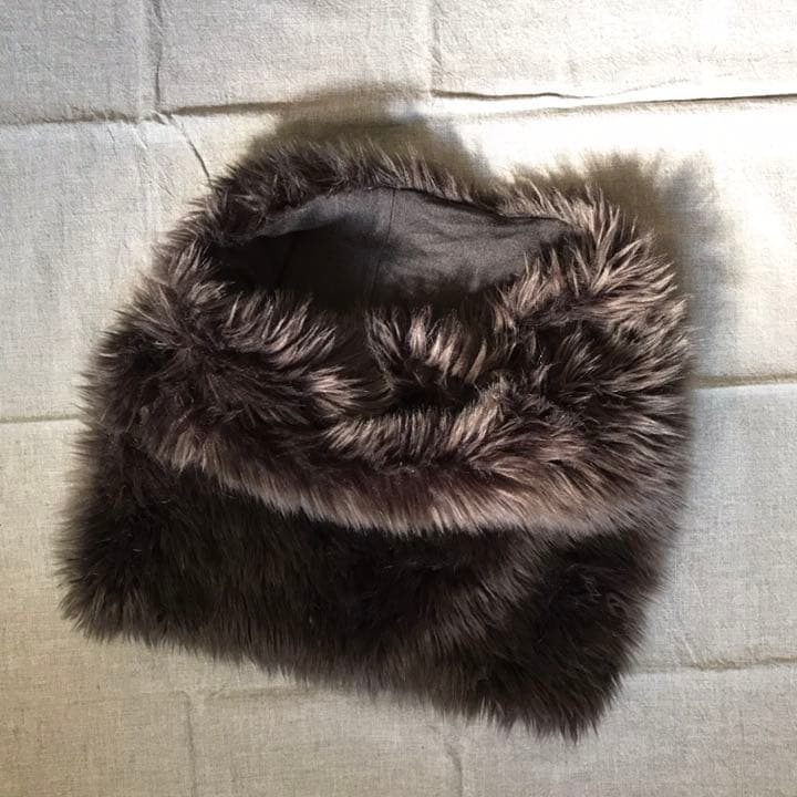 08sircus ゼロエイトサーカス　ファースヌード グレー