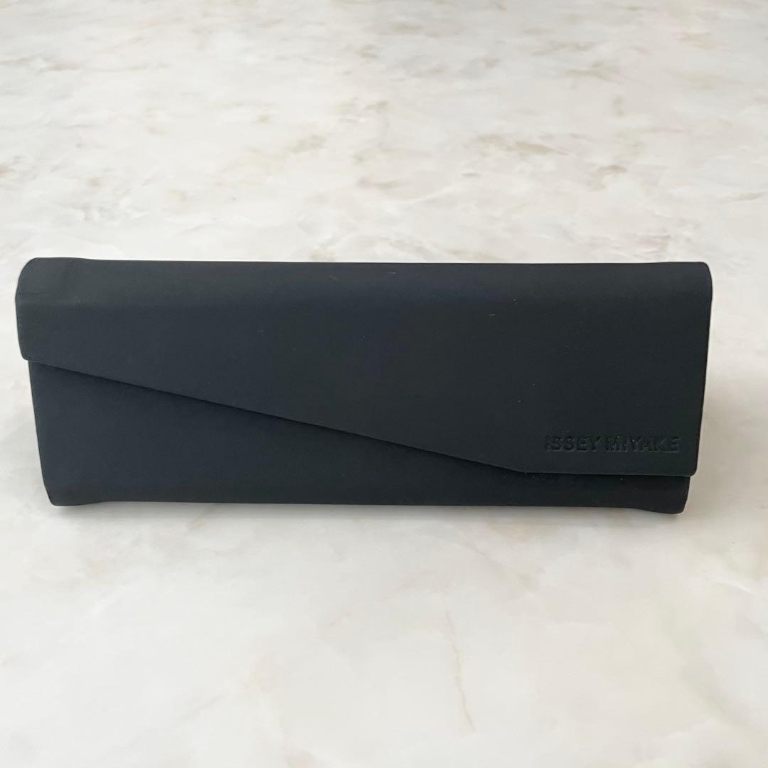 美品 金子眼鏡　ISSEY MIYAKE EYES イッセイミヤケ サングラス