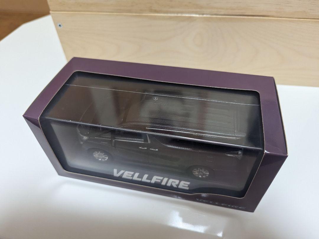 トヨタ ヴェルファイア ミニカー 非売品 カラーサンプル
