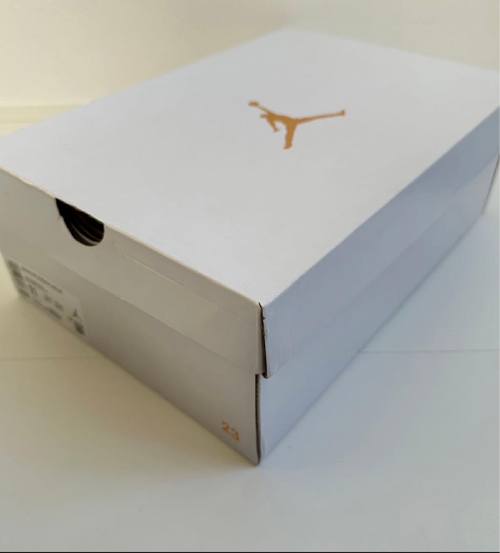 Nike WMNS Air Jordan 1 Mid 