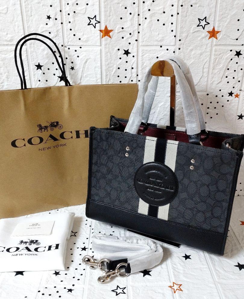 新品未使用☆COACH デンプシー トート30 シグネチャー ジャガード 人気