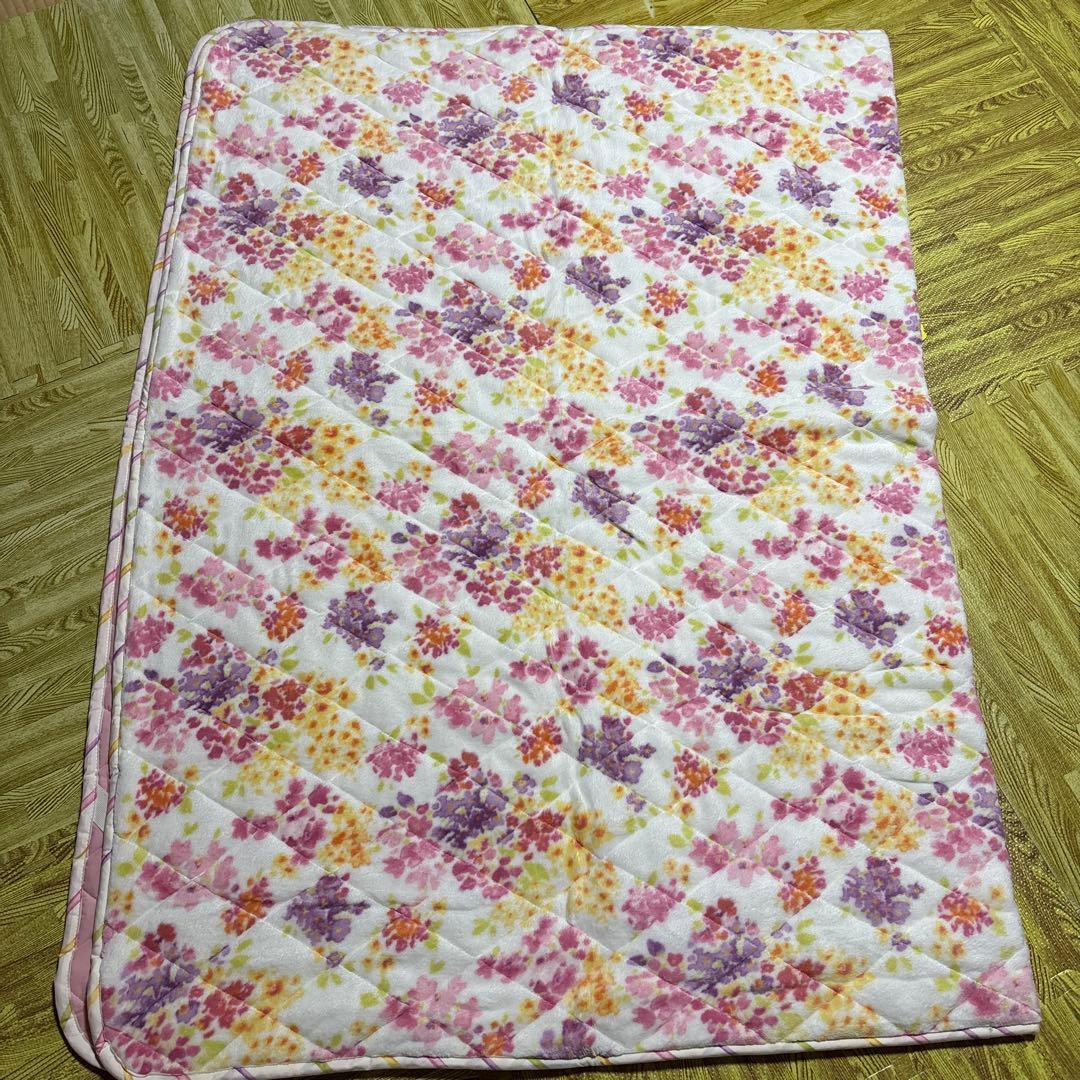 パッドシーツLaura Ashley